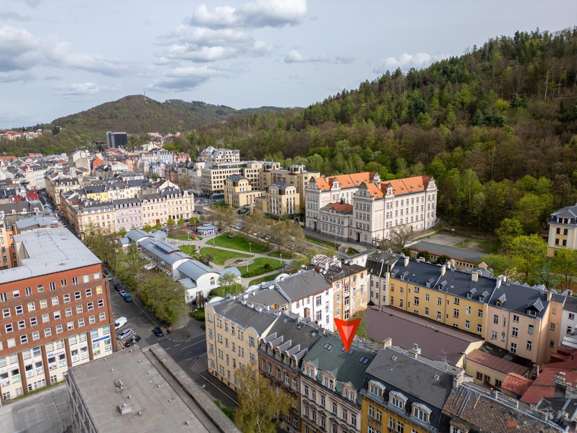 Apartment On Krymska Karlovy Vary Esterno foto